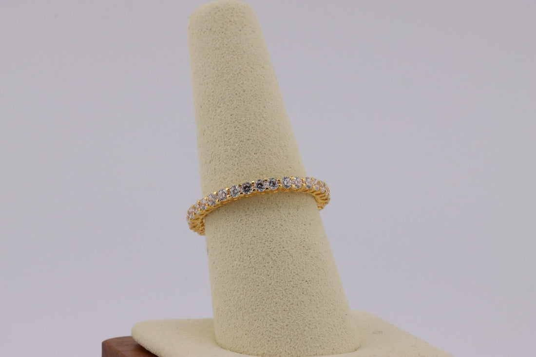 Infinity Gold Crown Sparkle Ring