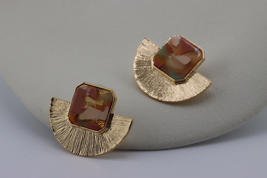 Sunlit Elegance: Azure