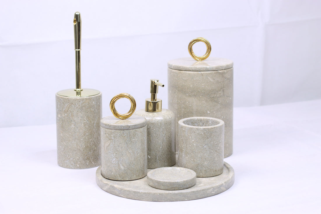 Verde – 7-teiliges Badset aus grünem Marmor