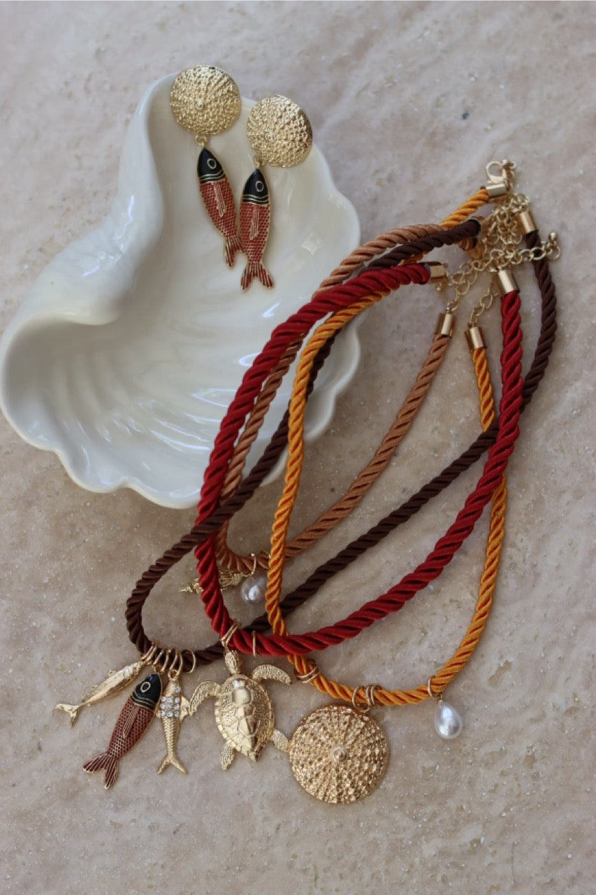 Marina Vibes Schmuckset - Bunte Kordeln und Maritime Charms