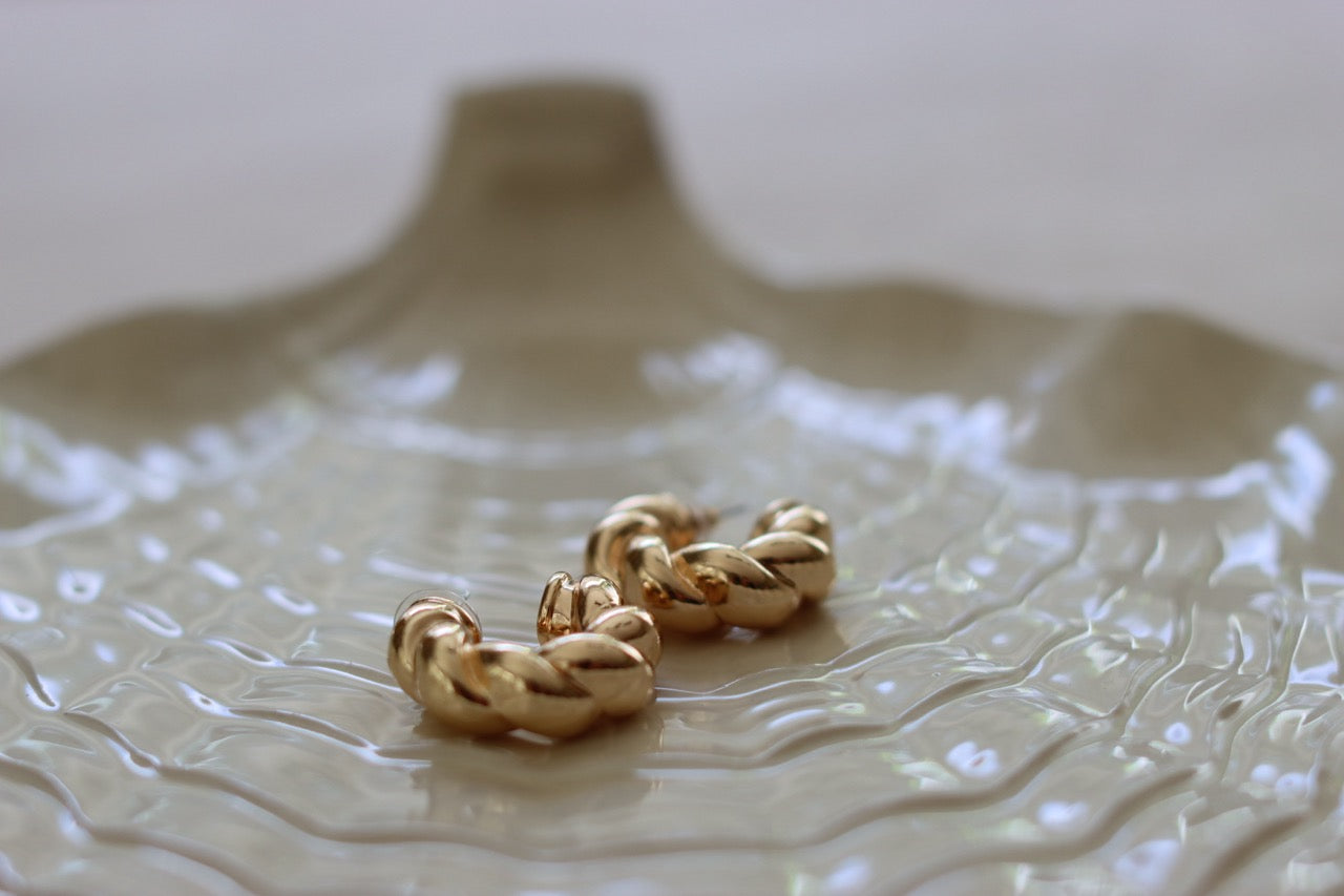 Boho Spirit Schmuckset - Rote Kordellkette und Gold Charms