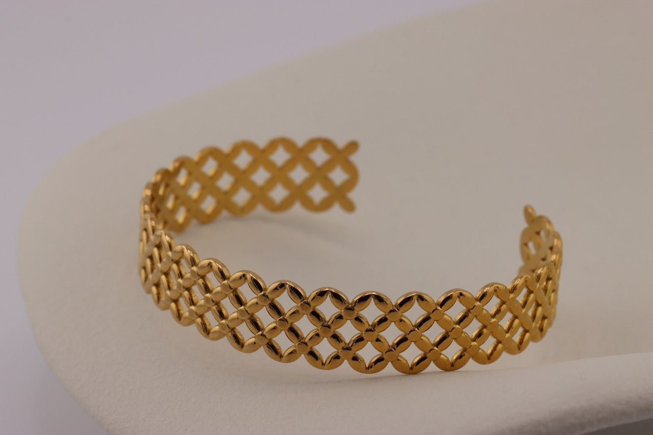 Delicate Hinged Gold Bangle with Detailing