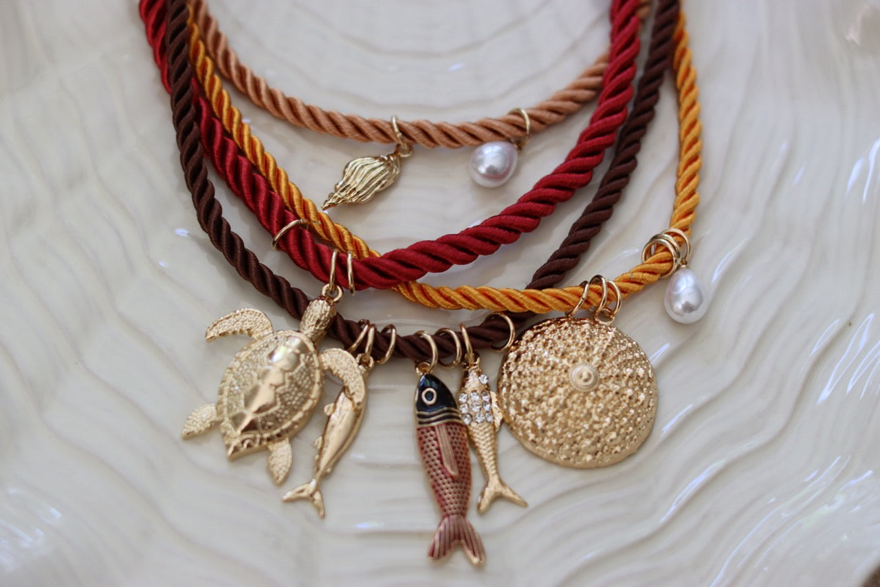 Marina Vibes Schmuckset - Bunte Kordeln und Maritime Charms