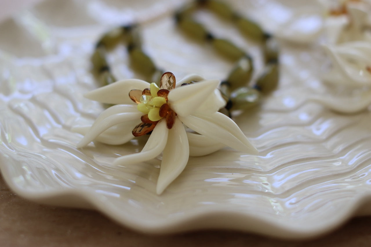 Alpine Bloom Schmuckset - Edelweiss Kette und Ohrringe