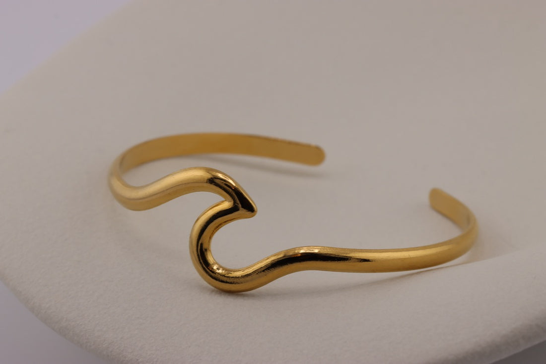 Traditional Gold Kada with Matte Finish