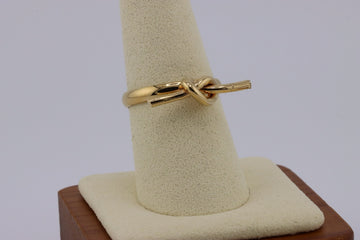Eternal Knot Gold Ring