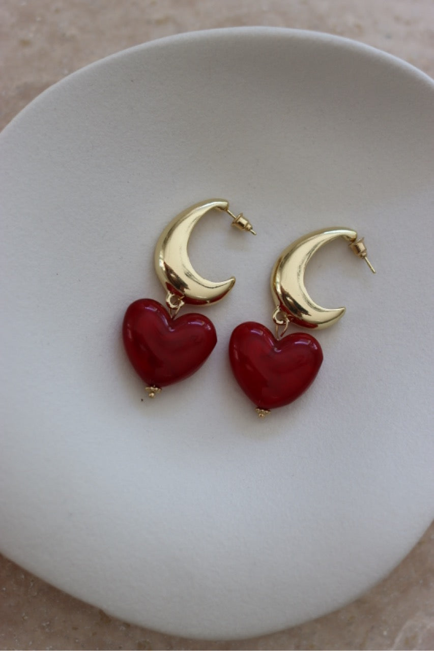Moon Love - Statement Ohrringe mit Halbmond & Herz