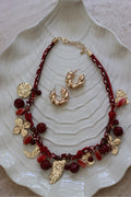 Boho Spirit Schmuckset - Rote Kordellkette und Gold Charms