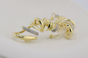 Golden Swirl Elegance