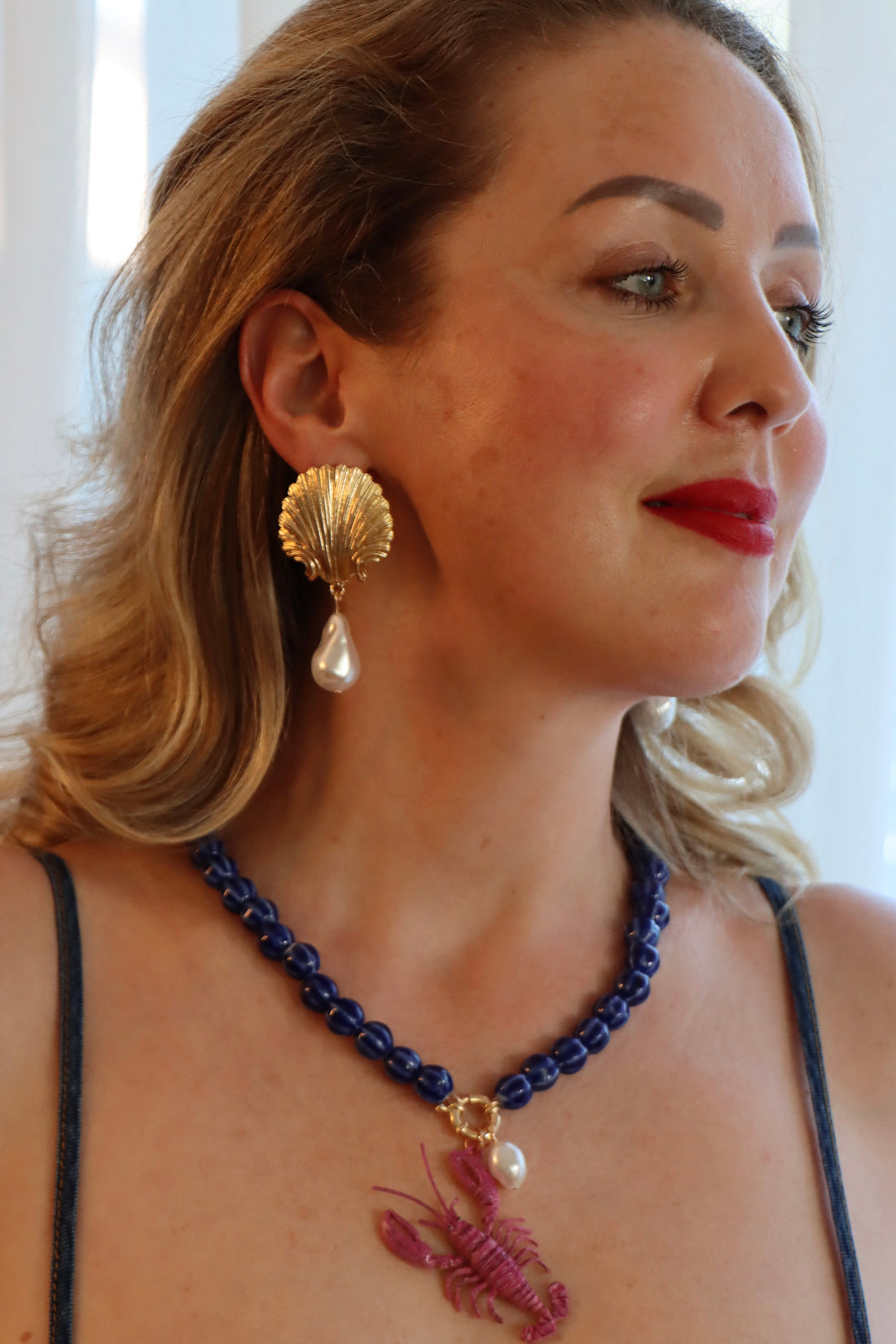 Ocean Chick Schmuckset - Muschelohrringe und Perlenkette