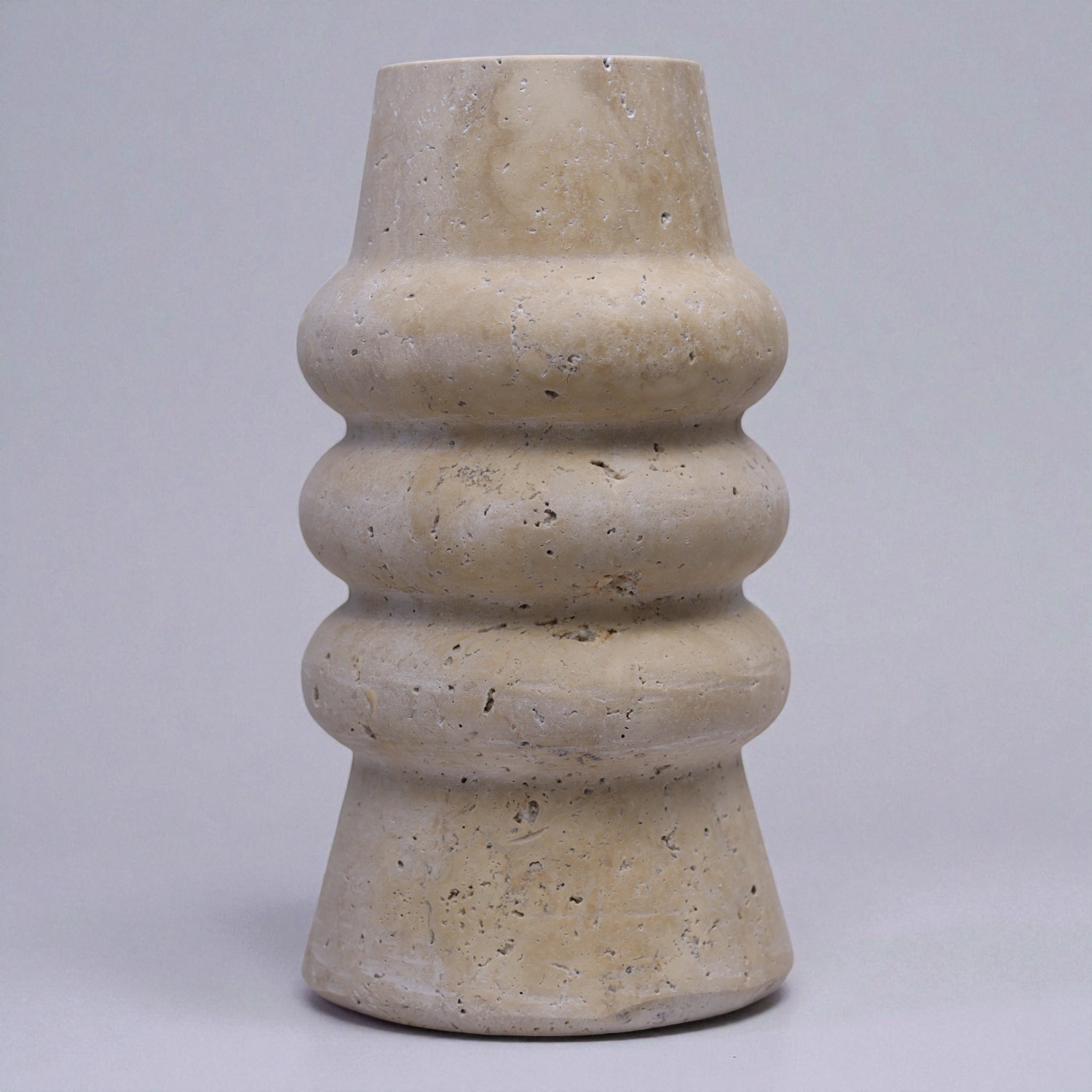 Vase Ribbo - aus massivem Travertin