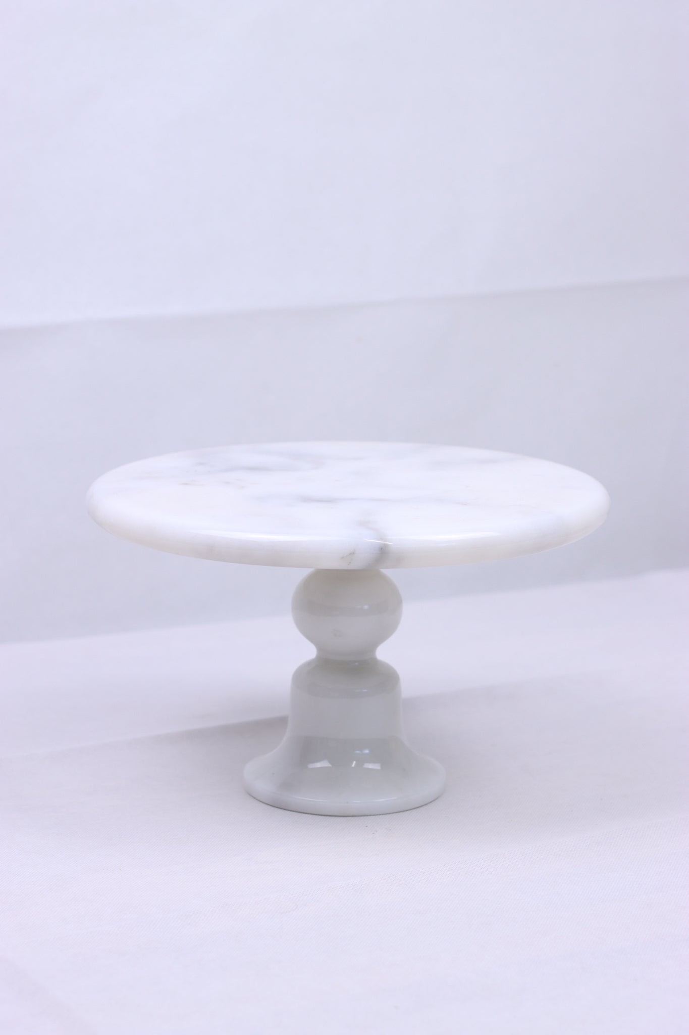 Alba Pedestal - White Marble