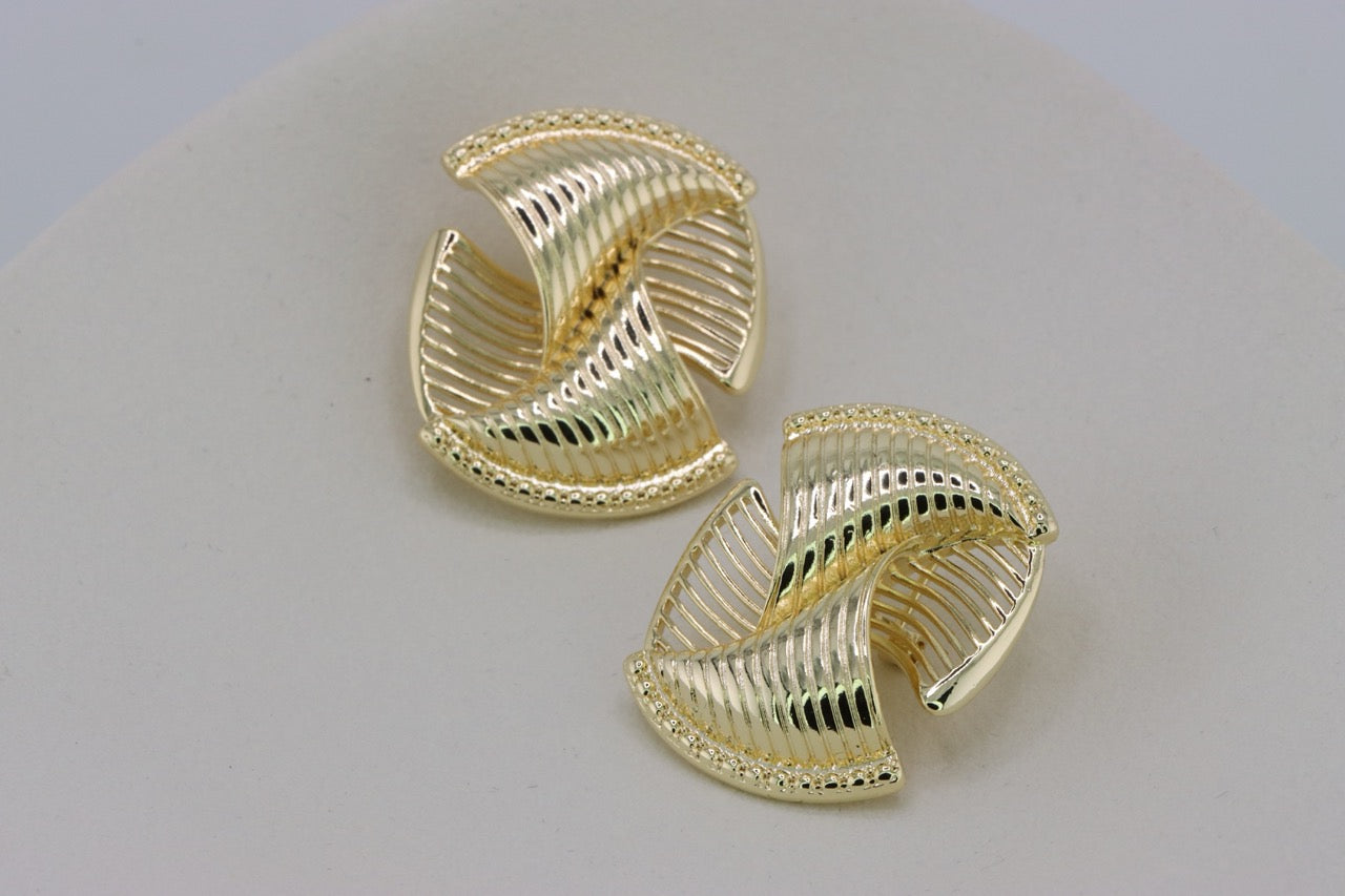 Golden Swirl Elegance Earrings